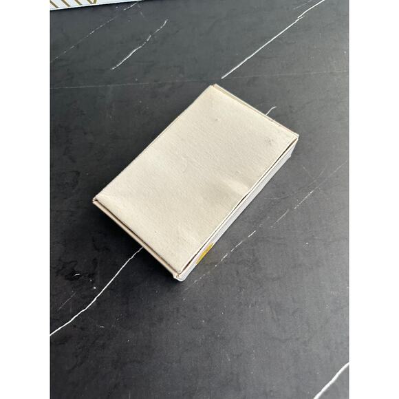 The House of Miniatures Unassembled Queen Anne Fire Screen - Picture 4 of 4